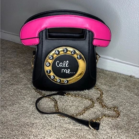 Retro Telephone Handbag with Pink and Gold Accents - Picture 1 of 6